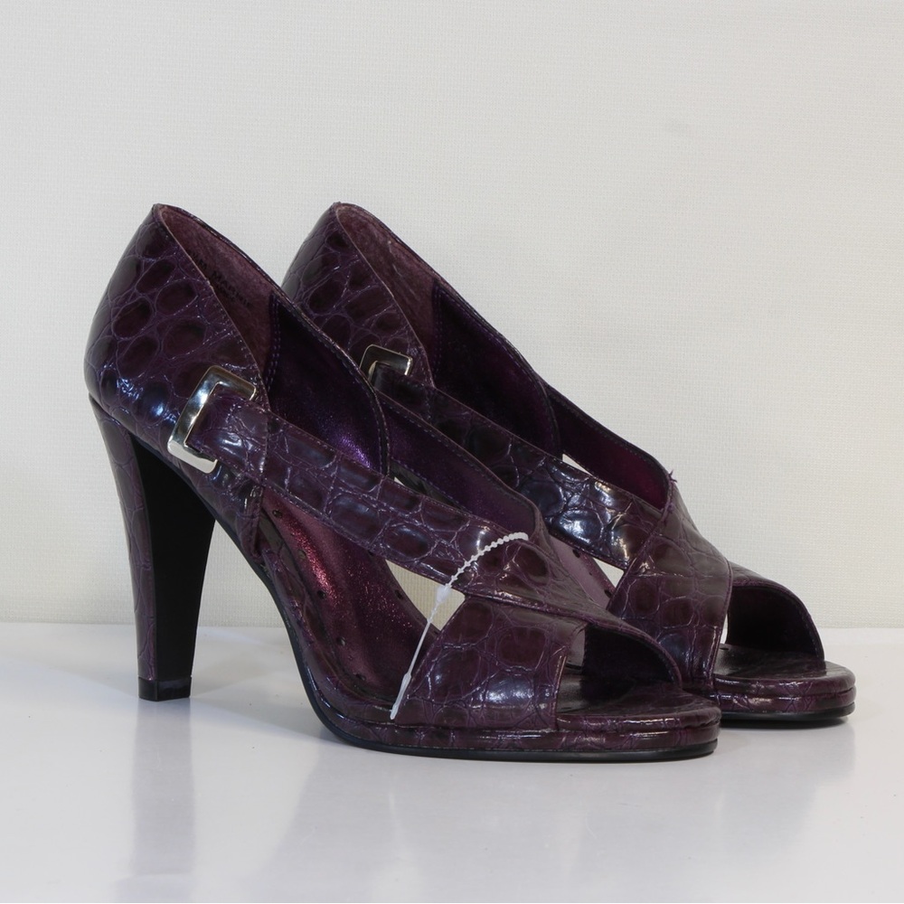 Rampage Women's Purple Black Reptile Marnie Cross Strap Wedge Heels Sandal NWOT
